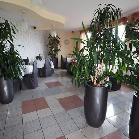 Karat Bed & Breakfast Малборк Екстериор снимка