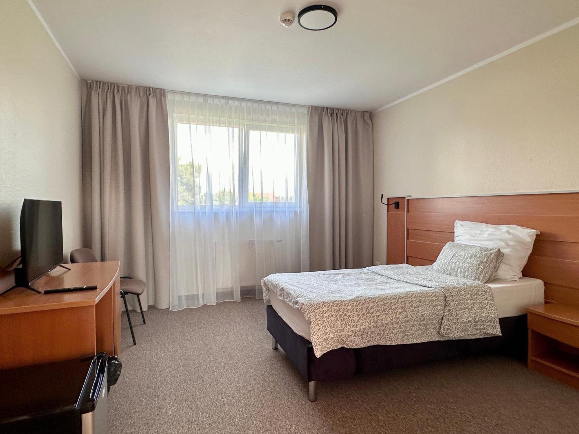 Karat Bed & Breakfast Малборк Екстериор снимка